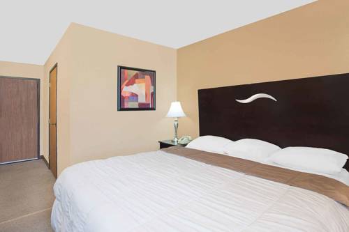 Imagen de la habitación del Hotel Super 8 By Wyndham Sheboygan Wi. Foto 8
