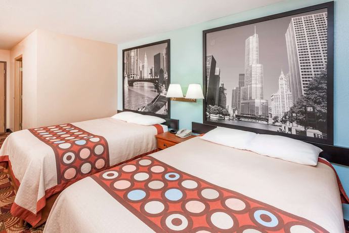 Imagen de la habitación del Hotel Super 8 By Wyndham Shipshewana. Foto 10
