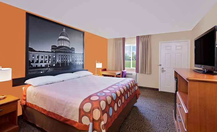 Imagen de la habitación del Hotel Super 8 By Wyndham Siloam Springs. Foto 5