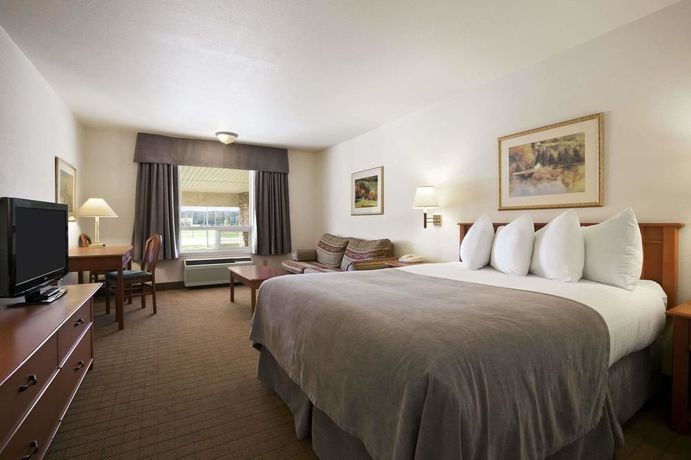 Imagen de la habitación del Hotel Super 8 By Wyndham Slave Lake Ab. Foto 4