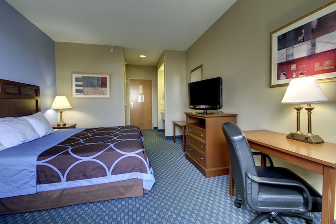 Imagen de la habitación del Hotel Super 8 By Wyndham Smithfield/selma. Foto 14