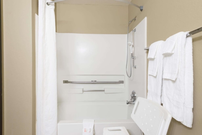 Imagen de la habitación del Hotel Super 8 By Wyndham Socorro. Foto 12