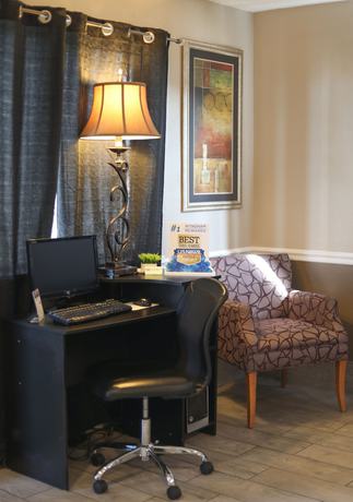 Imagen de los interiores del Hotel Super 8 By Wyndham Somerset. Foto 17
