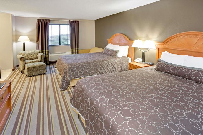 Imagen de la habitación del Hotel Super 8 By Wyndham South Bend. Foto 11