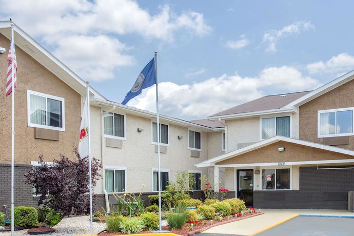 Imagen general del Hotel Super 8 By Wyndham South Boston Va. Foto 1