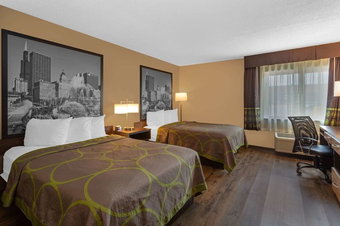 Imagen de la habitación del Hotel Super 8 By Wyndham South Holland. Foto 7