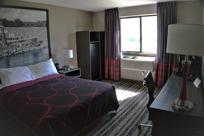 Imagen de la habitación del Hotel Super 8 By Wyndham Spirit Lake/okoboji. Foto 4