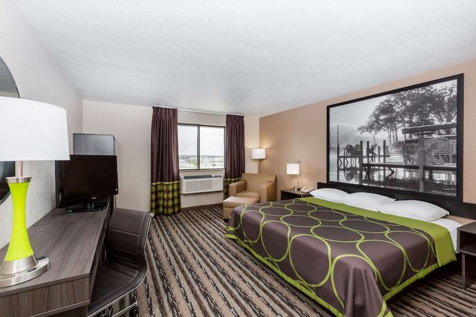 Imagen de la habitación del Hotel Super 8 By Wyndham Spirit Lake/okoboji. Foto 10