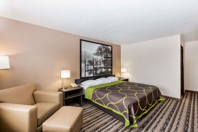 Imagen de la habitación del Hotel Super 8 By Wyndham Spirit Lake/okoboji. Foto 11