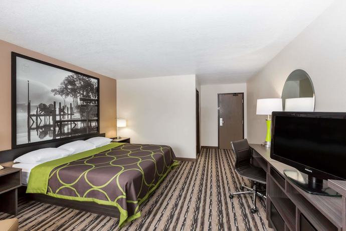 Imagen de la habitación del Hotel Super 8 By Wyndham Spirit Lake/okoboji. Foto 15