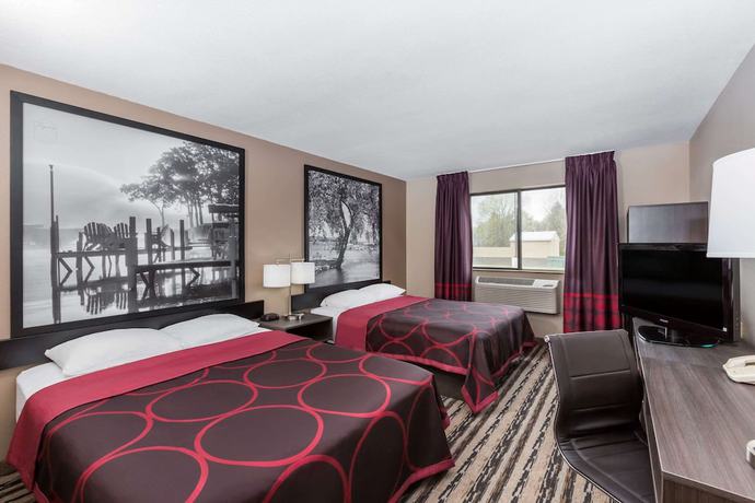 Imagen de la habitación del Hotel Super 8 By Wyndham Spirit Lake/okoboji. Foto 17