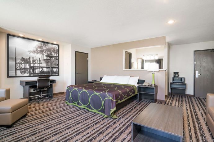 Imagen de la habitación del Hotel Super 8 By Wyndham Spirit Lake/okoboji. Foto 18