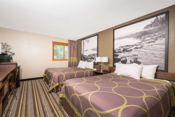 Imagen de la habitación del Hotel Super 8 By Wyndham St. Cloud. Foto 12