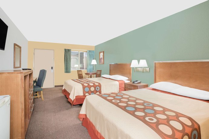 Imagen de la habitación del Hotel Super 8 By Wyndham St. George Ut. Foto 14