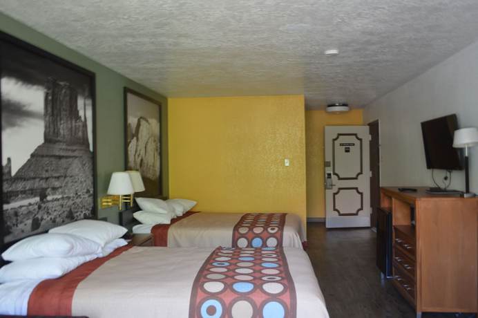 Imagen de la habitación del Hotel Super 8 By Wyndham St. George Ut. Foto 17
