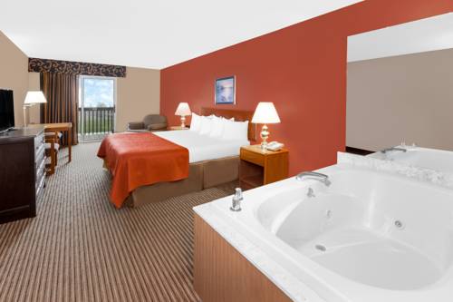 Imagen de la habitación del Hotel Super 8 By Wyndham St. Ignace. Foto 4