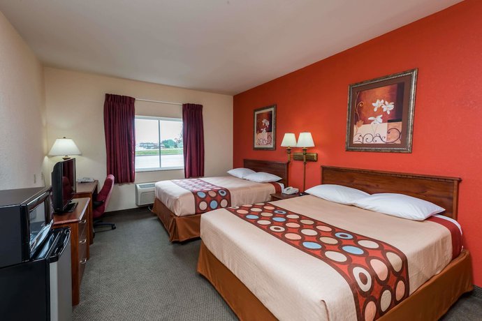 Imagen de la habitación del Hotel Super 8 By Wyndham St Robert Ft Leonard Wood Area. Foto 5