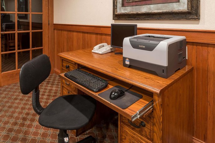 Imagen de los interiores del Hotel Super 8 By Wyndham St Robert Ft Leonard Wood Area. Foto 15