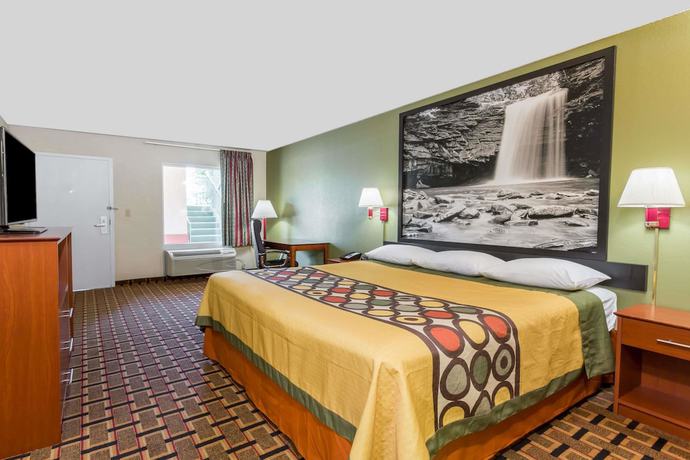 Imagen de la habitación del Hotel Super 8 By Wyndham Stafford. Foto 3