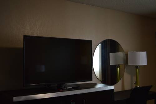 Imagen de la habitación del Hotel Super 8 By Wyndham Stockbridge. Foto 14