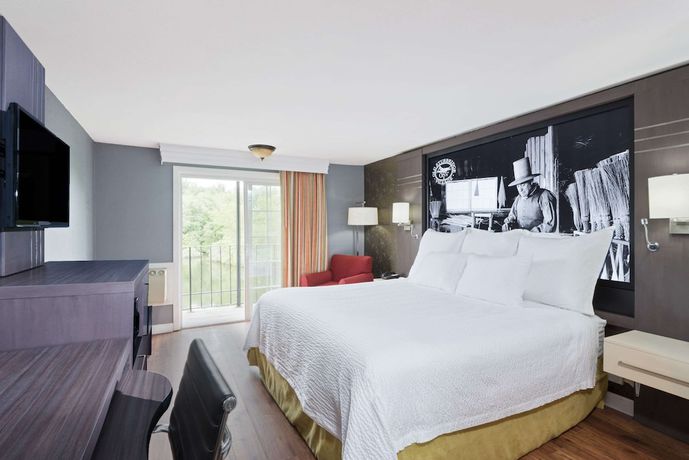 Imagen de la habitación del Hotel Super 8 By Wyndham Sturbridge. Foto 2