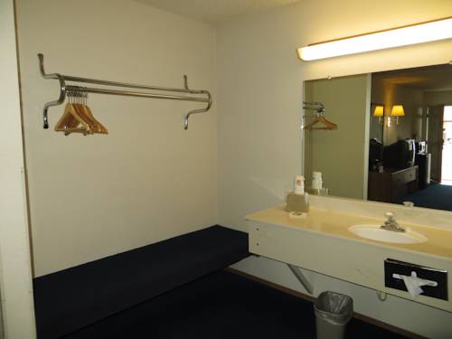 Imagen de la habitación del Hotel Super 8 By Wyndham Susanville. Foto 4