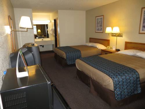 Imagen de la habitación del Hotel Super 8 By Wyndham Susanville. Foto 14