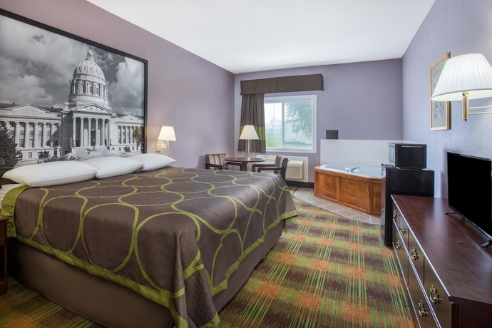 Imagen de la habitación del Hotel Super 8 By Wyndham Sweet Springs. Foto 4