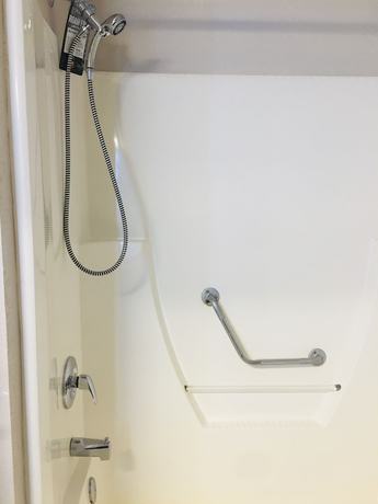 Imagen de la habitación del Hotel Super 8 By Wyndham Swift Current. Foto 7