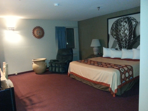 Imagen de la habitación del Hotel Super 8 By Wyndham Taos. Foto 5
