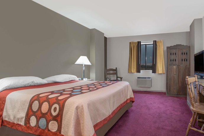 Imagen de la habitación del Hotel Super 8 By Wyndham Taos. Foto 8