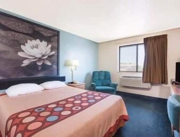 Imagen de la habitación del Hotel Super 8 By Wyndham Thurmont. Foto 15