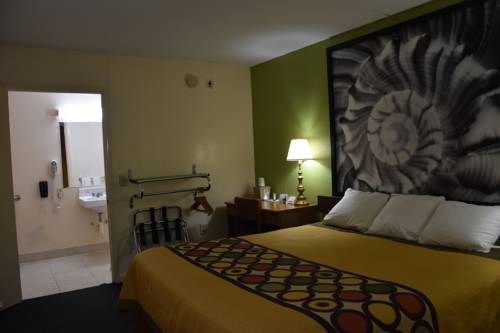 Imagen de la habitación del Hotel Super 8 By Wyndham Tifton. Foto 3