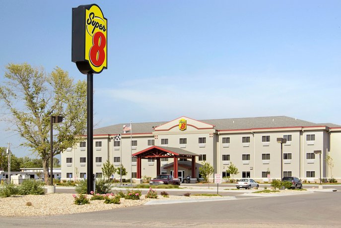 Imagen general del Hotel Super 8 By Wyndham Topeka At Forbes Landing. Foto 1