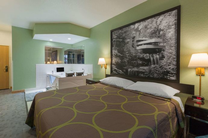 Imagen de la habitación del Hotel Super 8 By Wyndham Uniontown Pa. Foto 12