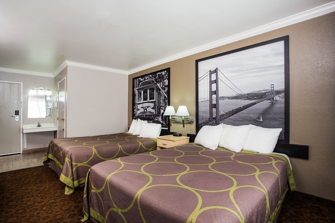 Imagen de la habitación del Hotel Super 8 By Wyndham Vacaville. Foto 3