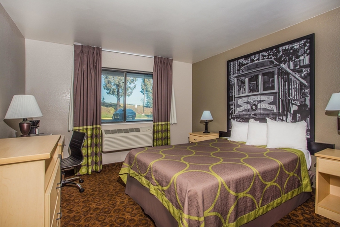 Imagen de la habitación del Hotel Super 8 By Wyndham Vacaville. Foto 5