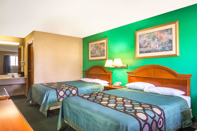 Imagen de la habitación del Hotel Super 8 By Wyndham Vandalia/dayton International Airport. Foto 5