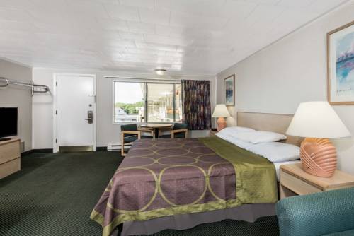Imagen de la habitación del Hotel Super 8 By Wyndham W Yarmouth Hyannis/cape Cod. Foto 7