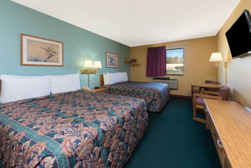 Imagen de la habitación del Hotel Super 8 By Wyndham Warrenton. Foto 3