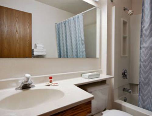 Imagen de la habitación del Hotel Super 8 By Wyndham Warrenton. Foto 11