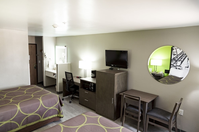 Imagen de la habitación del Hotel Super 8 By Wyndham Waxahachie Tx. Foto 4