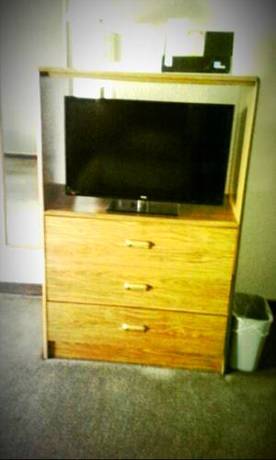 Imagen de la habitación del Hotel Super 8 By Wyndham Wells. Foto 15