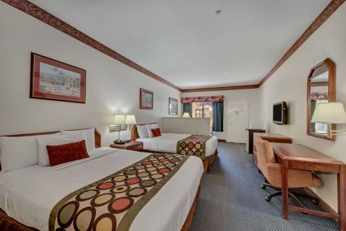 Imagen de la habitación del Hotel Super 8 By Wyndham Weslaco. Foto 1
