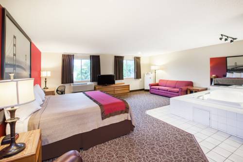 Imagen de la habitación del Hotel Super 8 By Wyndham West Branch. Foto 2