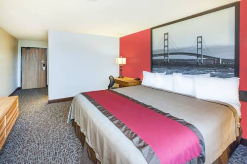 Imagen de la habitación del Hotel Super 8 By Wyndham West Branch. Foto 7