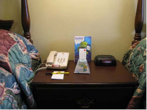 Imagen de la habitación del Hotel Super 8 By Wyndham West Greenwich/providence. Foto 5