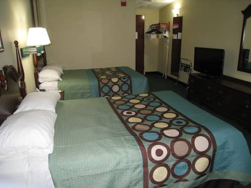 Imagen de la habitación del Hotel Super 8 By Wyndham West Greenwich/providence. Foto 7