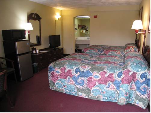 Imagen de la habitación del Hotel Super 8 By Wyndham West Greenwich/providence. Foto 13