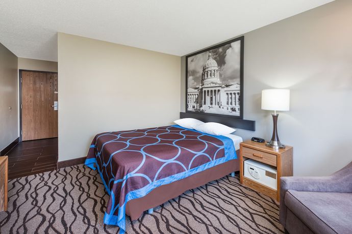 Imagen de la habitación del Hotel Super 8 By Wyndham West Plains. Foto 7